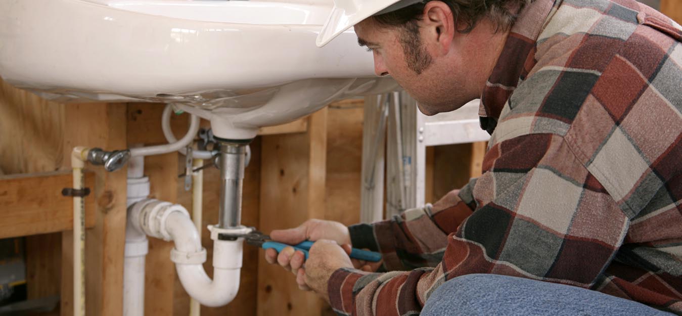 Why You Need New Plumbing Fixtures - A Homeowner’s Guide